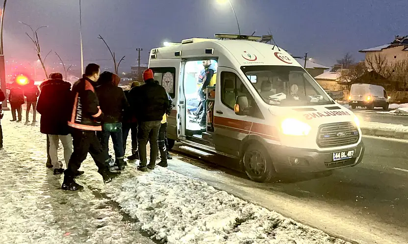 Kuzey Kuşak Yolu'nda Korkutan Kaza: İşçi Servisi Ters Döndü