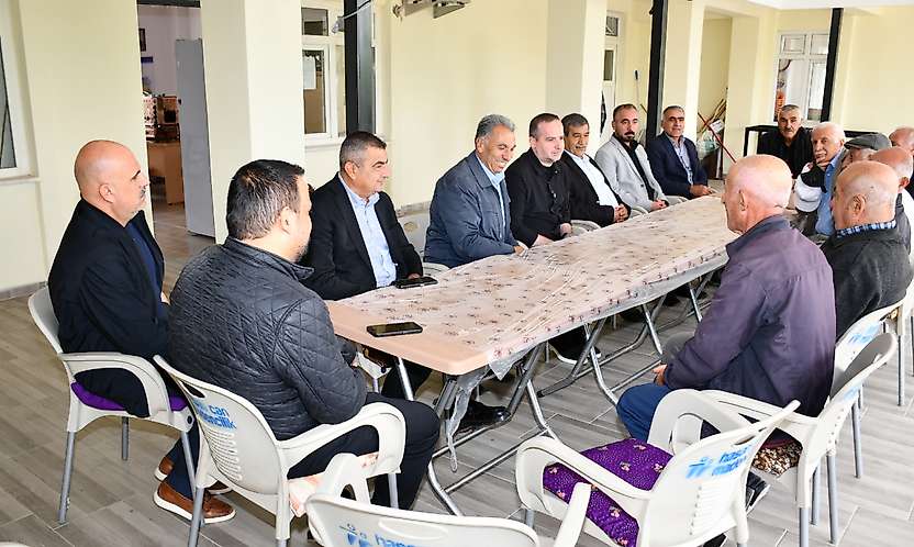 Maginder Başkanı Salih Karademir, Doğanşehir'de Muhtarlar Ve Vatandaşlarla Bir Araya Geldi