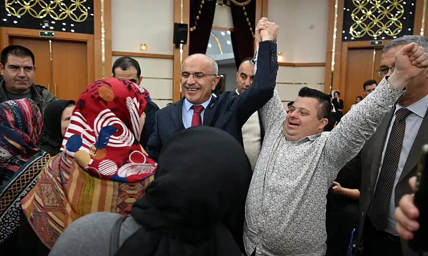 Malatya'da 3 Aralık Dünya Engelliler Günü Etkinlikleri Coşkuyla Kutlandı