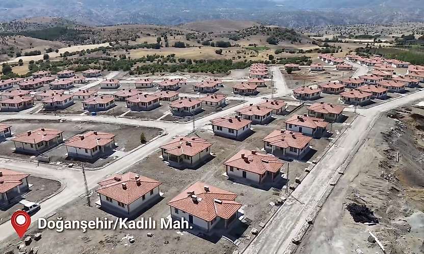 Malatya'da 316 kırsal konutun anahtarı yarın sahiplerine teslim edilecek