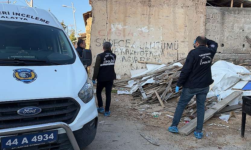 Malatya'da Dini Nikahlı Eşini Bıçaklayan Şüpheli Tutuklandı