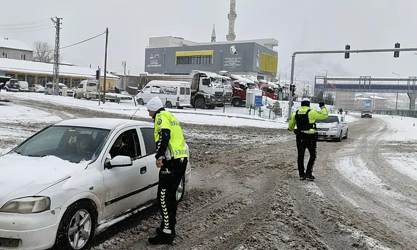 Malatya'da Güvenlik Masaya Yatırıldı: Ocak Ayı Kaymakamlar Toplantısı Yapıldı