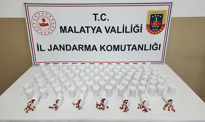 Malatya'da Jandarmadan Narkotik Operasyonu: 5 Bin 561 Sentetik Hap Ele Geçirildi