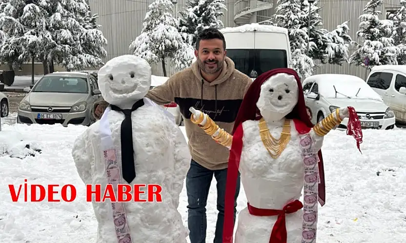 Malatya'da Kar Esnafa Moral Oldu: Kardan Gelin ve Damatla Temsili Düğün