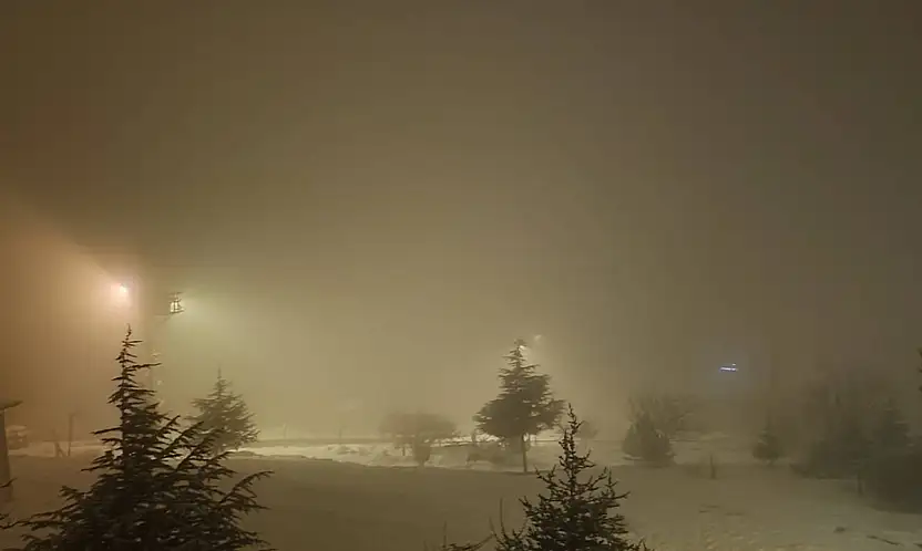 Malatya'da Kar ve Sis Bir Arada: Görüş Mesafesi Sıfıra Düştü