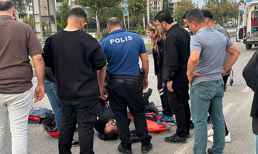 Malatya'da otomobil motosiklete çarptı: 30 metre sürüklendi