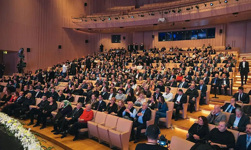 Malatya Eğitim Vakfı 40'ıncı Yılını İstanbul'da Anlamlı Bir Geceyle Kutladı