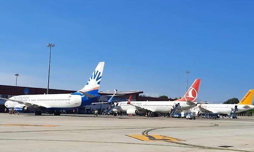 Malatya Havalimanı Eylül'de 72 Bin 547 Yolcuya Hizmet Verdi