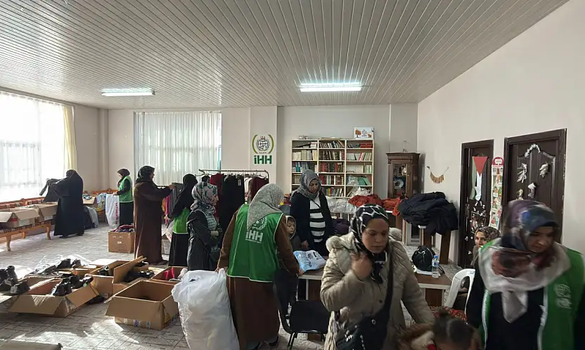 Malatya İHH'den Kış Öncesi Anlamlı Destek: Yetim ve İhtiyaç Sahiplerine Mont Dağıtımı