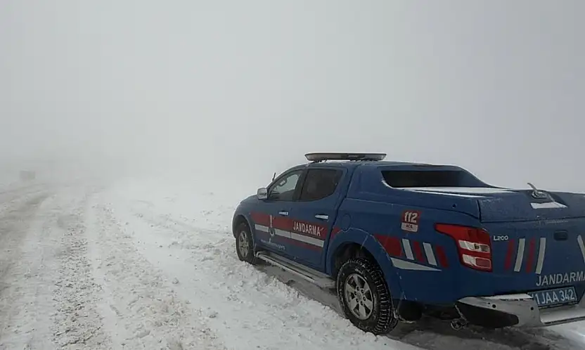 Malatya–Kayseri Yolunda Kar Engeli: Ağır Tonajlı Araçlara Çift Yönlü Yasak