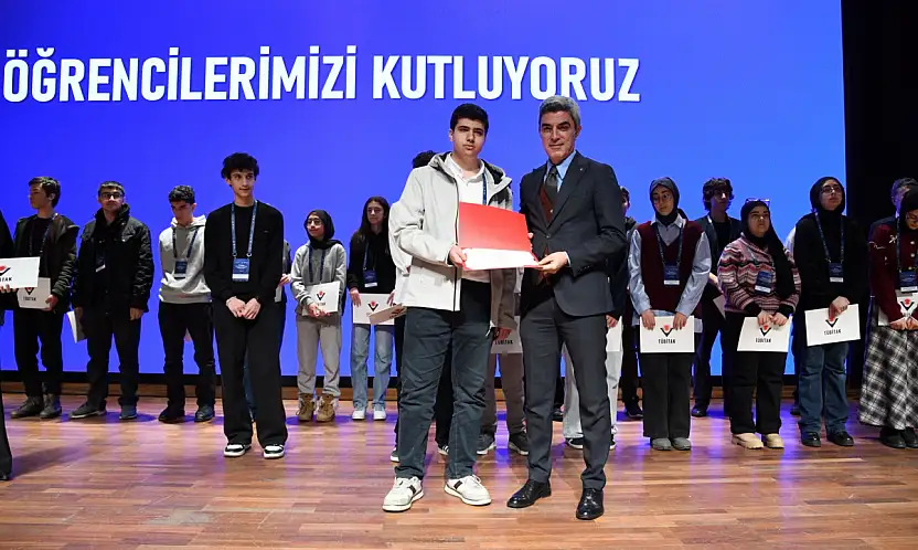 Malatya, TÜBİTAK Bölge Sergisi'ne Damga Vurdu: 5 Alanda Birincilik!