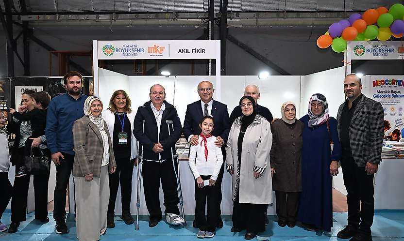 Malatyalı Yazarlar Kitap Fuarında Okurlarıyla Buluştu