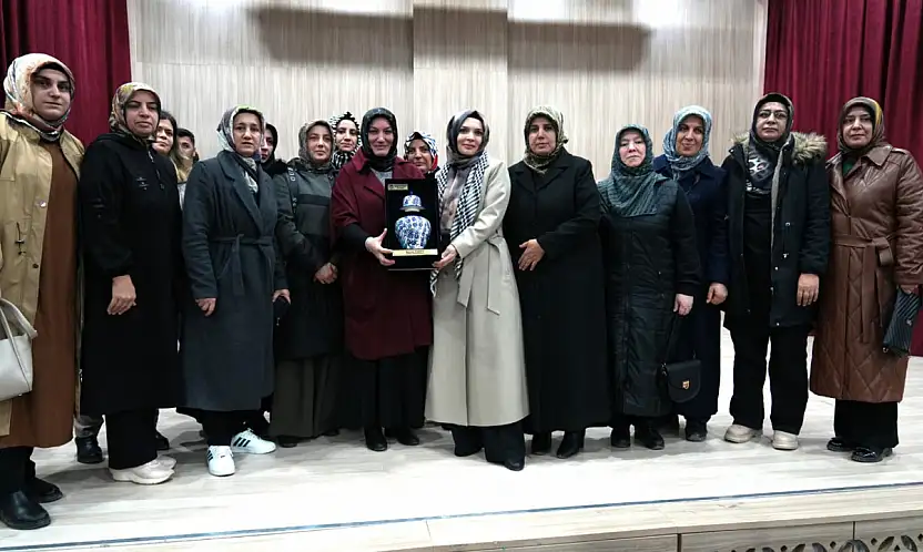 'Mescid-i Aksa Ümmetin Evidir' Konferansı Battalgazi'de Yoğun İlgi Gördü