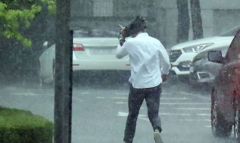 Meteoroloji Uyardı: Birçok İlde Sağanak ve Gök Gürültülü Yağış Bekleniyor