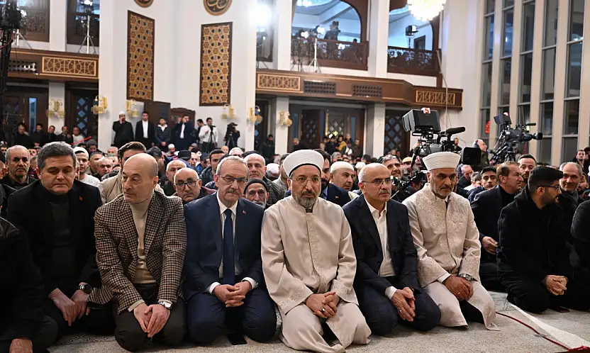 Miraç Kandili Programı Malatya'dan Türkiye'ye Canlı Yayınlandı