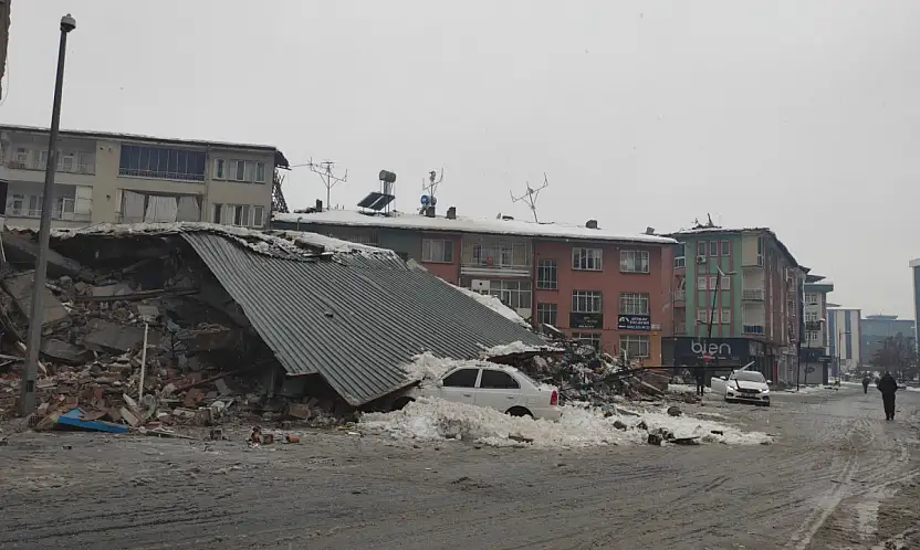 Özpolatlar Sitesi davasında karar: 40 kişinin ölümüne 15 yıl hapis, tutuklama yok
