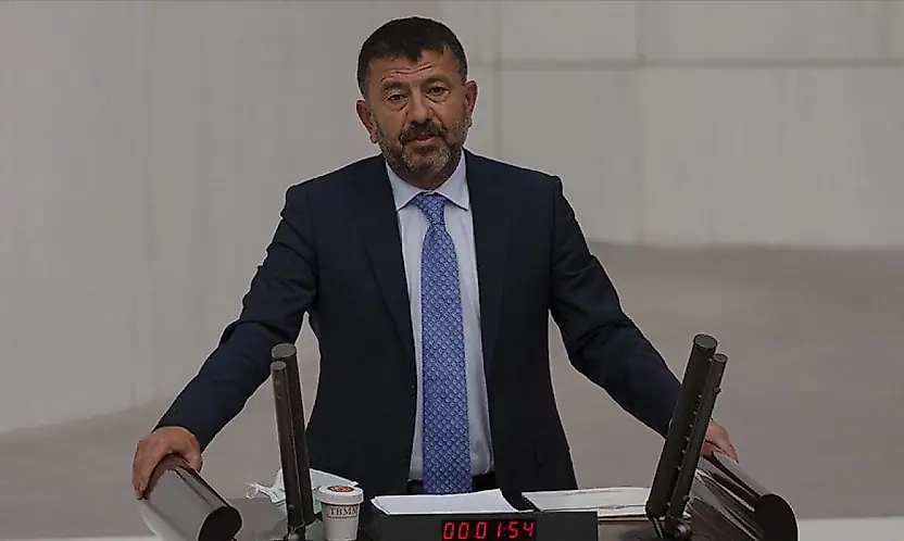 Pazar Esnafı Ziyaretinde Rahatsızlanan Veli Ağbaba'dan Açıklama