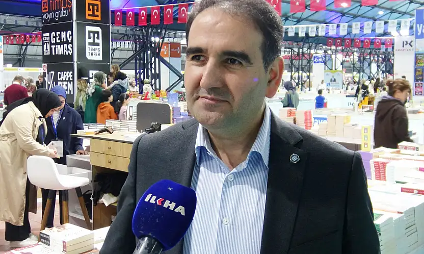 Prof. Dr. Mehmet Aslan: 'İzzetli bir hayatın yolu kitap okumaktan geçiyor'