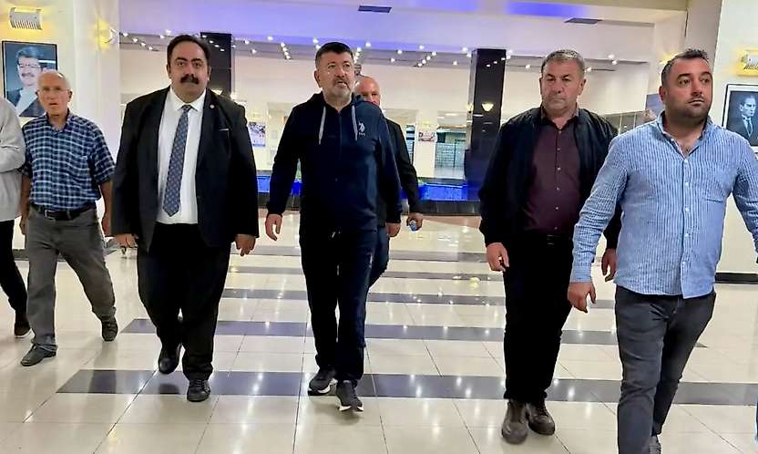 Rahatsızlanarak Hastaneye Kaldırılmıştı: Veli Ağbaba Taburcu Oldu