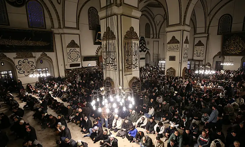 Ramazan ayının müjdecisi Beraat gecesi yarın idrak edilecek