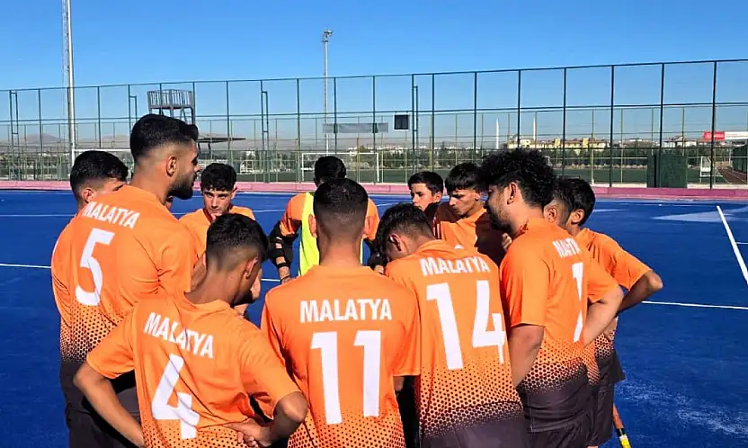Samanköy Konteyner Kenti'nden Süper Lig'e: Malatya Hokey Takımı Türkiye'ye Örnek Oldu