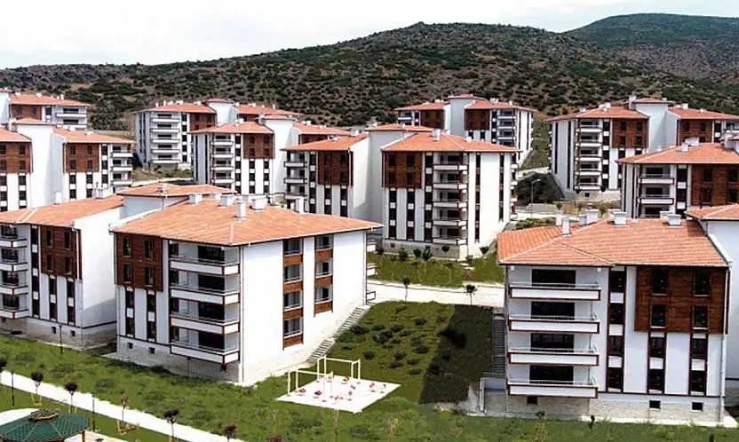 T.C Kimlik numaralarının son rakamı 4 ile bitenler bugün TOKİ başvurusu yapabilecek