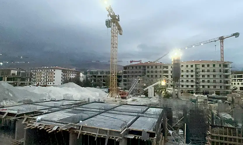 TOKİ Şantiyesinde İşçi Elektrik Akımına Kapıldı: Durumu Ağır