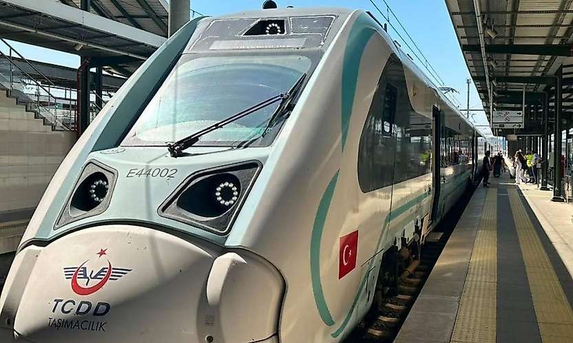 Tren biletlerinde 'Boş Yer Takip Butonu' dönemi