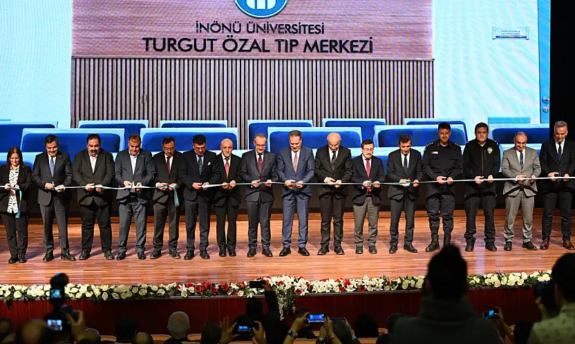 Turgut Özal Tıp Merkezi Acil Servisi Yenilenen Yüzüyle Hizmete Açıldı