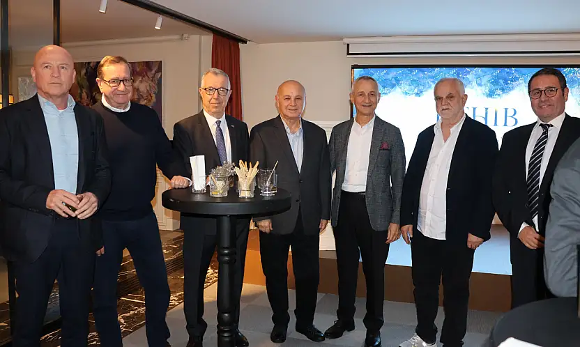 Türk Tekstil Sektörü Çıkışı Tasarım, Dijitalleşme ve Yapay Zekâda Arıyor