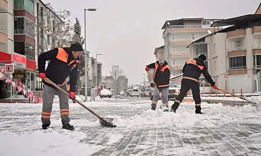Yağış, Kar ve Fırtına Bir Arada: Çok Sayıda İl İçin Alarm
