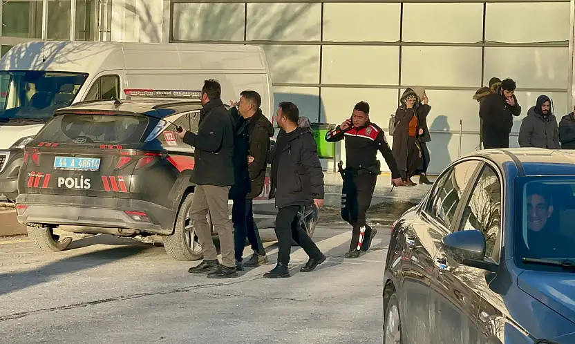 Yeşilyurt'ta Lokantada Silahlı Kavga: 4 Yaralı, 1'i Ağır