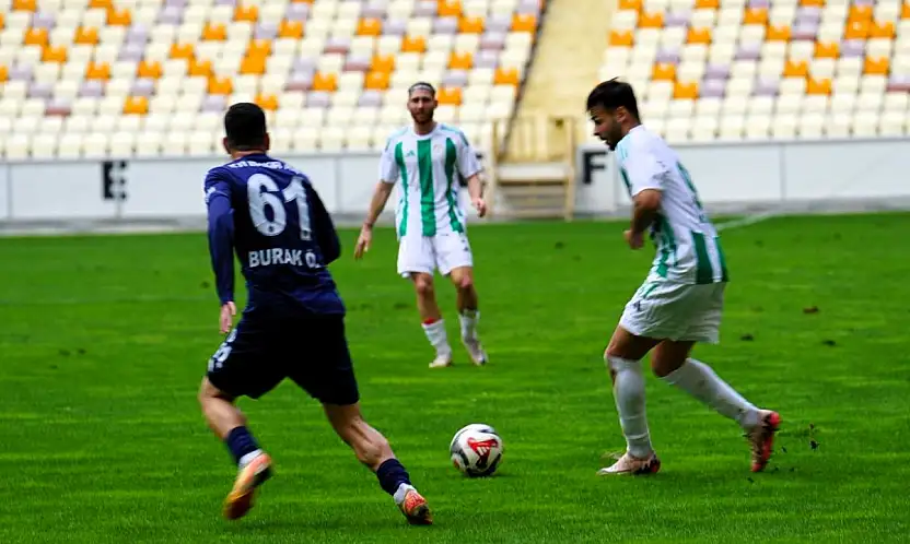 Yeşilyurtspor 3 Puanla Nefes Aldı