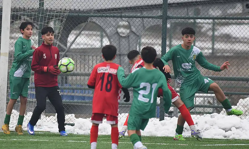 Yeşilyurtspor U14 Kahramanmaraş'ta Fark Attı: 5-2