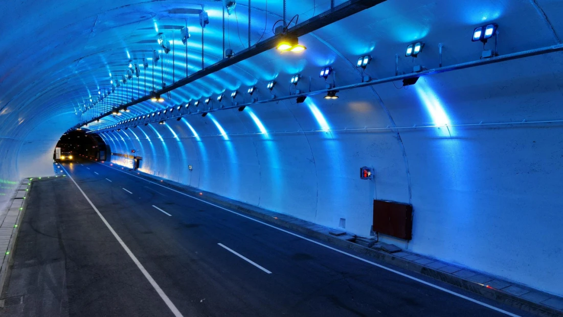 Yeni Zigana Tüneli'nden 1 Yılda 1 Milyon 770 Bin Araç Geçti