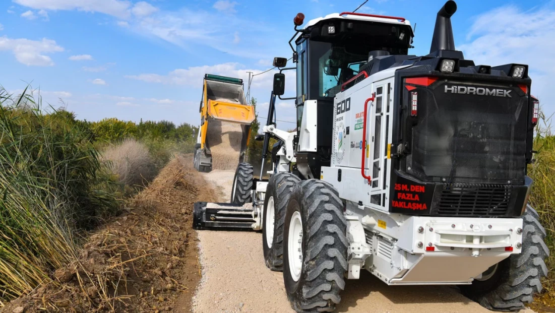 Yeşilyurt Belediyesi’nden Kış Ayları Öncesinde Yol Atağı!