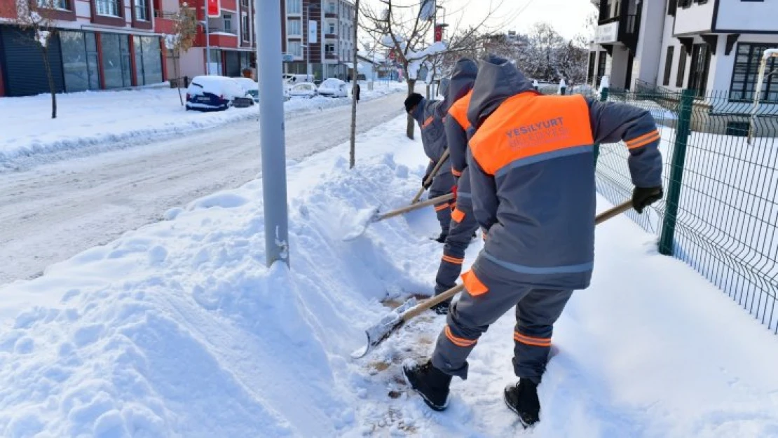 13 İlçemizde 219 Mahalle Yolu Araç Trafiğine Kapalı