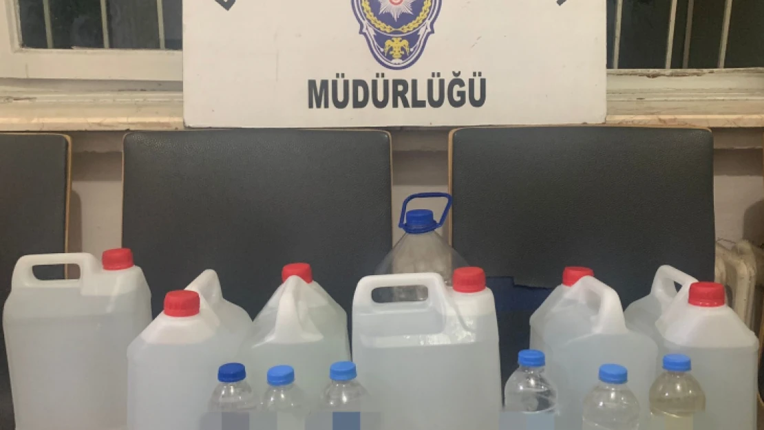 39 Litre Boğma Rakı Ele Geçirildi