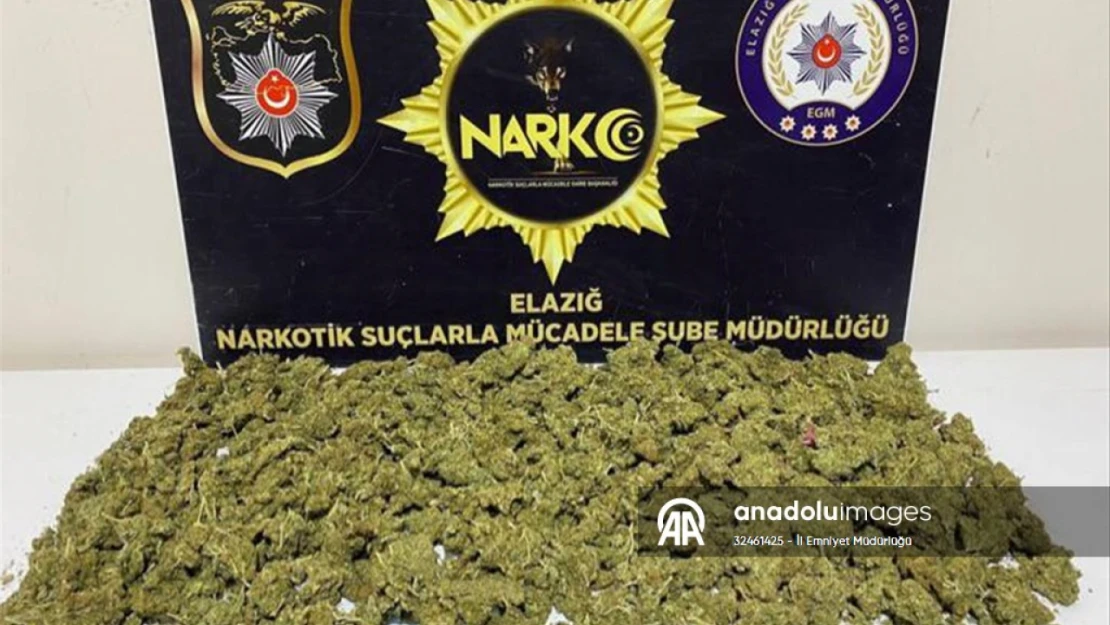 5 kilo 220 gram esrar ele geçirildi