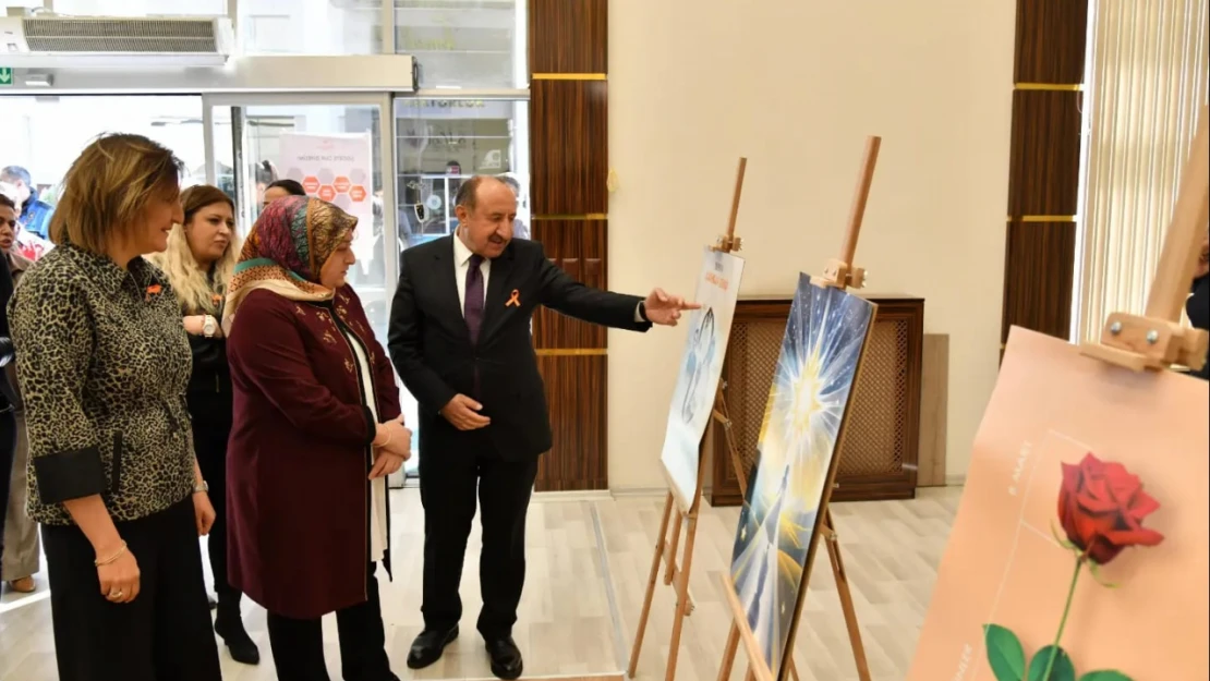 '8 Mart Kadınlar Günü' Paneli Düzenlendi