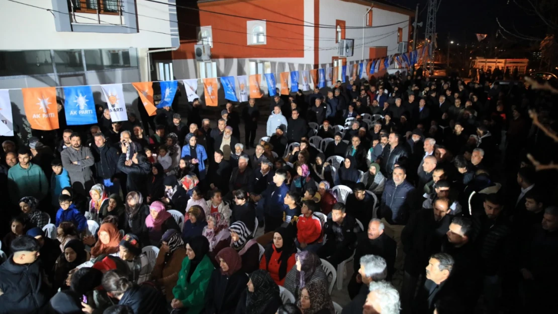 Ak Partili Başkan Adaylarına Yoğun İlgi