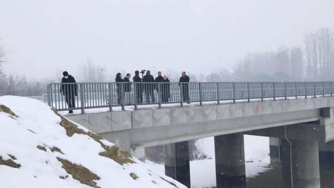 AK Partili Çalık: Hanımınçiftliği Köprüsünün yapımı tamamlandı