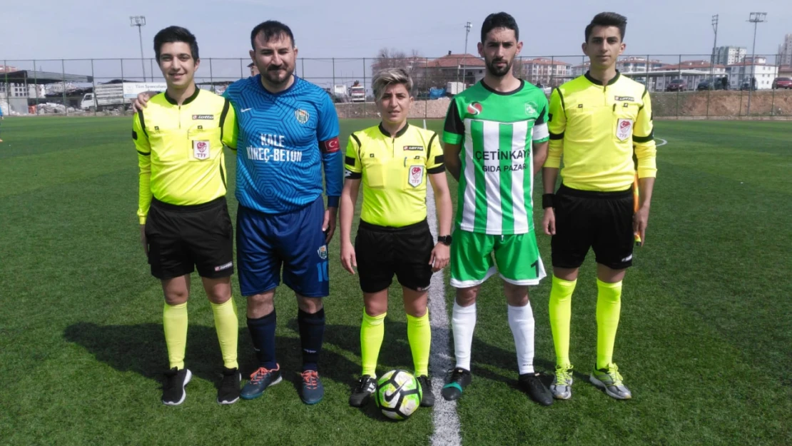 Amatör Futbol  Malatya Adil Türk U 18 Gençler Ligi  5  Hafta Karşılaşmalarına Devam Edilecek...