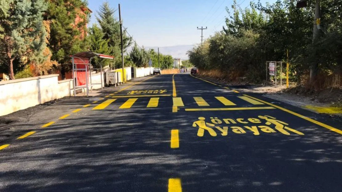 Atabey Feribot Yolu Hem Genişletildi Hem Asfaltlandı