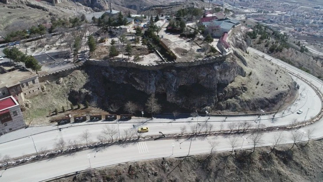 Balakgazi Parkı Ve Cam Seyir Terası Çalışmaları Başladı