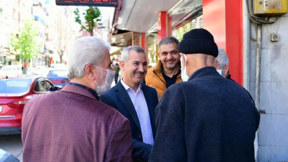 Başkan Çınar, Çukurdere Çocuk Parkındaki Düzenleme Ve Yenileme Çalışmasını İnceledi