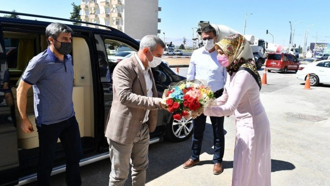 Başkan Çınar Görevinin başına döndü