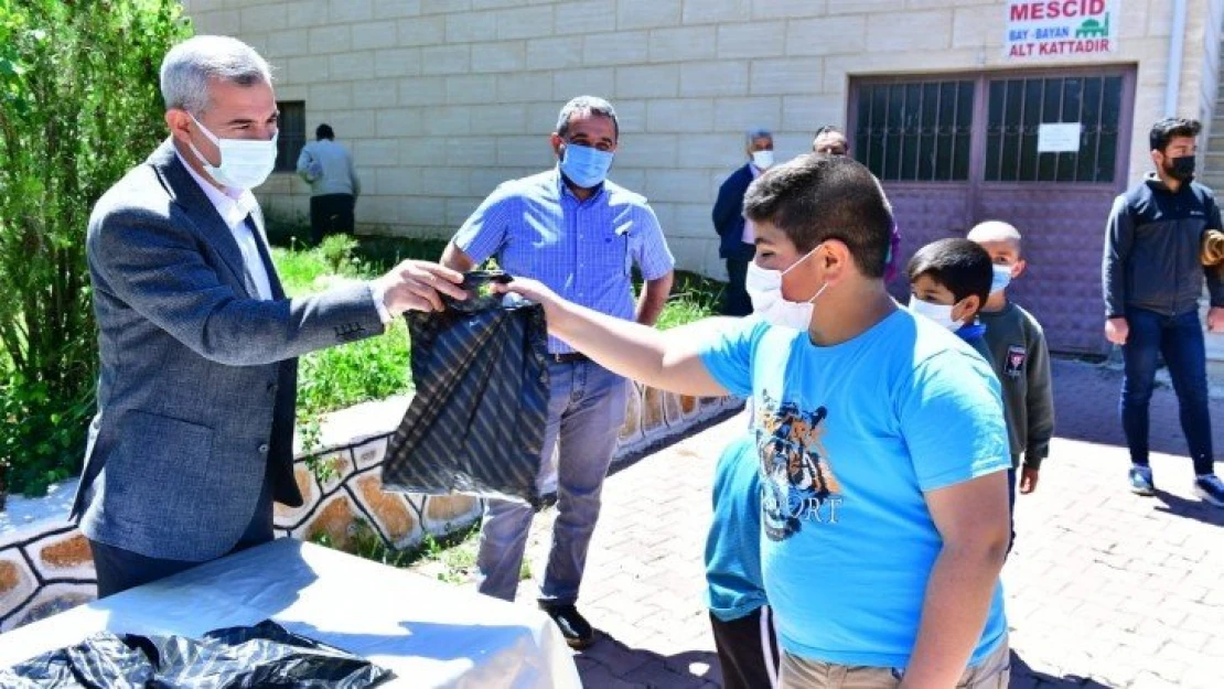 Başkan Çınar, Kozluk Mahallesinde Ki 'Kadir Gecesi' Programında Vatandaşlarla Biraraya Geldi