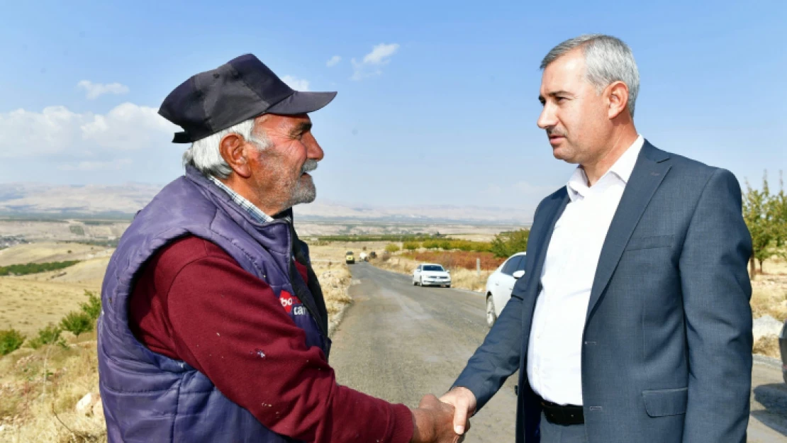 Başkan Çınar, Oluklu Mahallesindeki Yeni Yol Çalışmalarını İnceledi