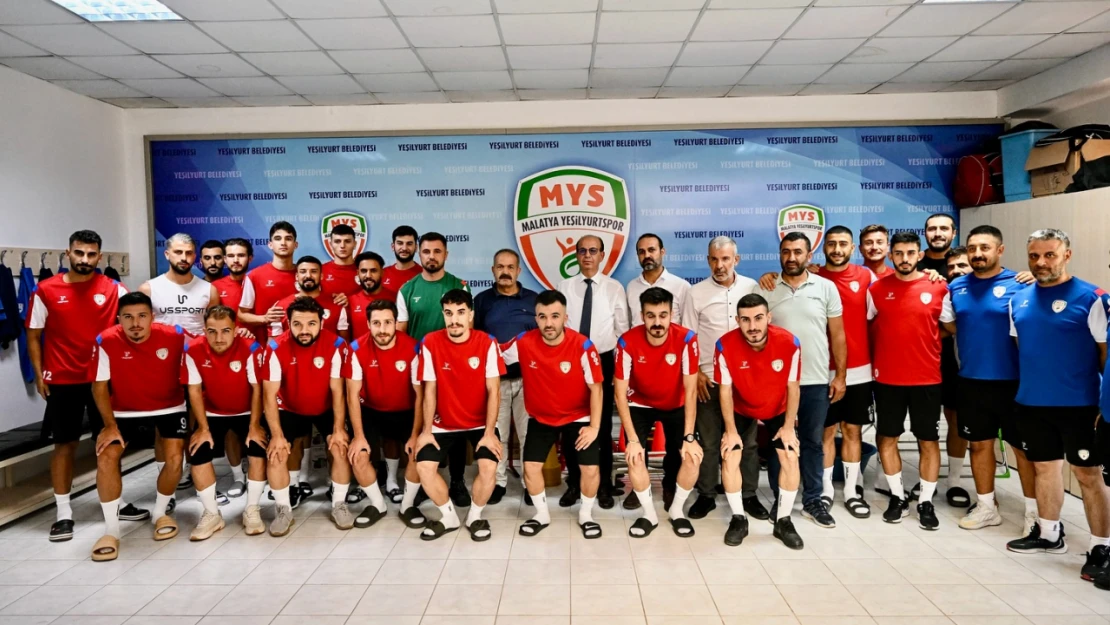 Başkan Geçit, Malatya Yeşilyurtspor Kulübünü Ziyaret Etti